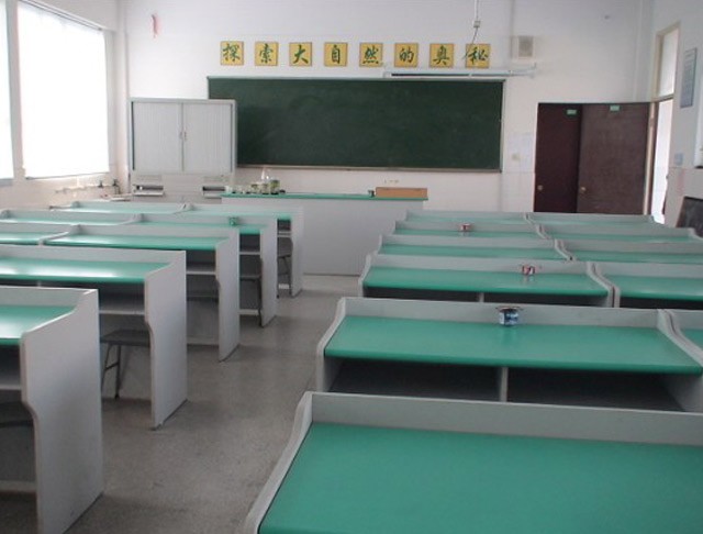 湖北小學(xué)科學(xué)實(shí)驗(yàn)室成套設(shè)備